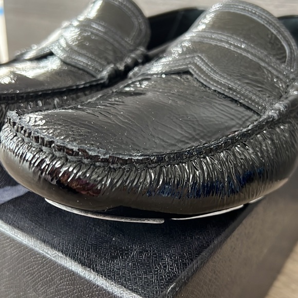 Men’s Prada driving shoes, black patent, size 9 - Picture 14 of 16